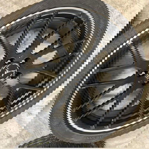 Ζάντες AMG 19" με λάστιχα σαν καινούργιες για Mercedes-Benz