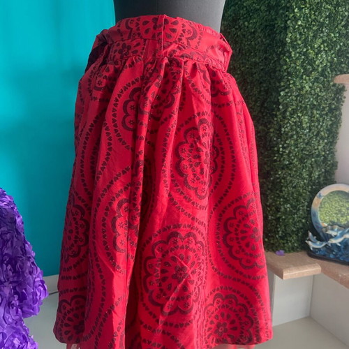 Red skirt like new midi with velvet patterns and glitter