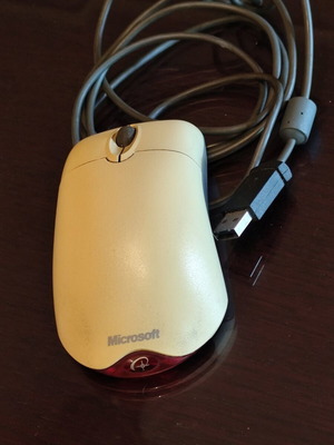 Microsoft IntelliMouse Optical 1.1 (MOD 1.1a) vintage collectible mouse
