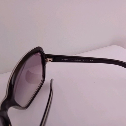 Oxydo Safilo Group Italian women's sunglasses like new, black