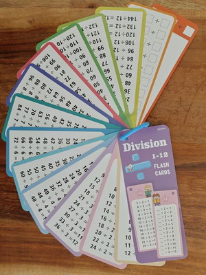 Flash Cards Division 1–12 new set with markers