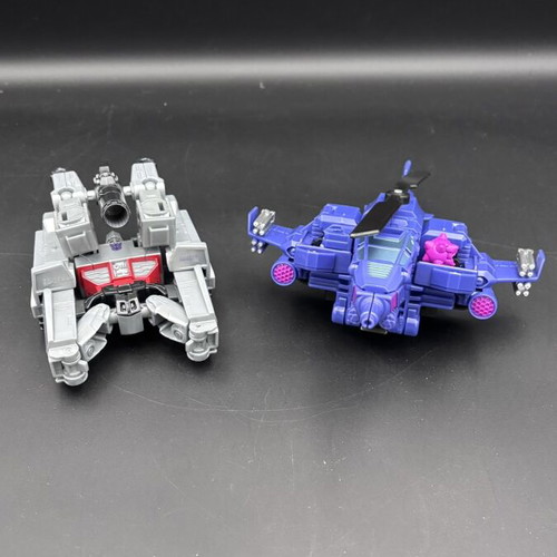 Transformers Cyberverse Spark Armor Elite Class Megatron & Chopper with Sky Turbine Armor like new