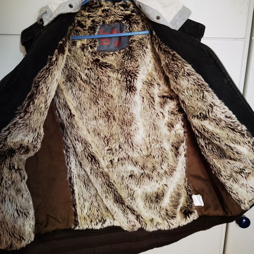 Sleeveless jacket new black and gray XL with hood