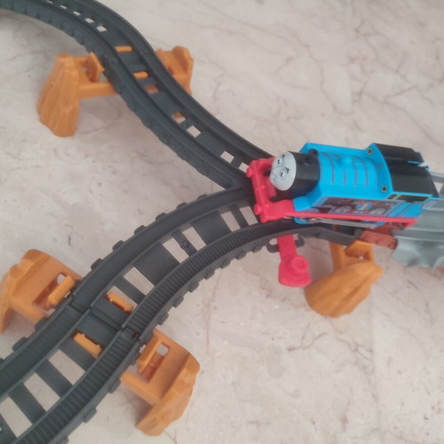 Thomas & Friends TrackMaster Walking Bridge Set like new