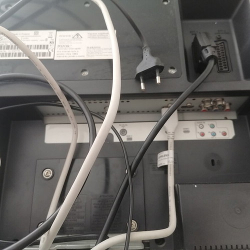 Philips HD Ready Flat TV model 2008 with Edision decoder
