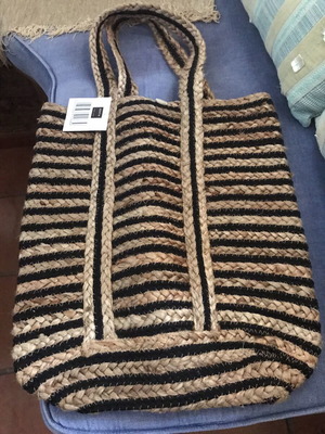 Kentia shoulder straw bag new, black and beige