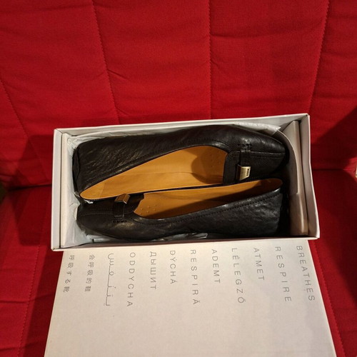 Geox Respira black leather ballerinas like new