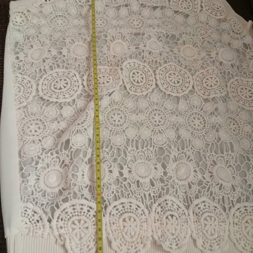 Sleeveless T-shirt with lace, like new, size L 40 12, white