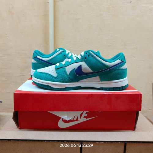 Nike Dunk Low SE size 36.5 new, Sail Neptune Green-Lapis