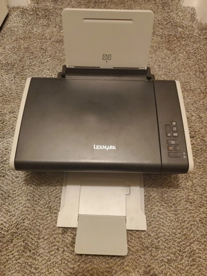 Lexmark x2670 multifunction printer and scanner used