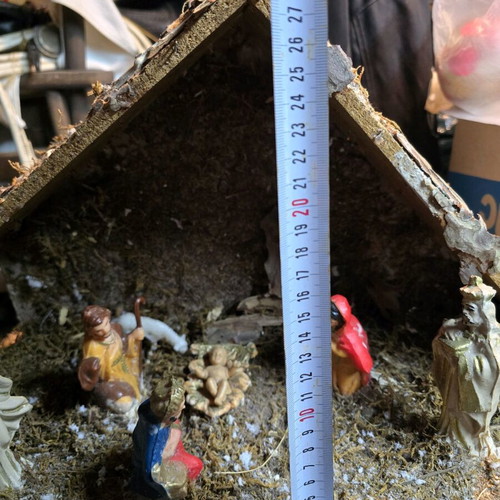 Large nativity scene used, good condition