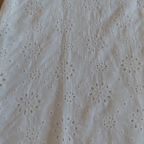 Women's sleeveless cotton top with cutwork design, white, size XL