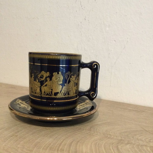 Cup and saucer traditional Greek souvenir 24 gold painting like new