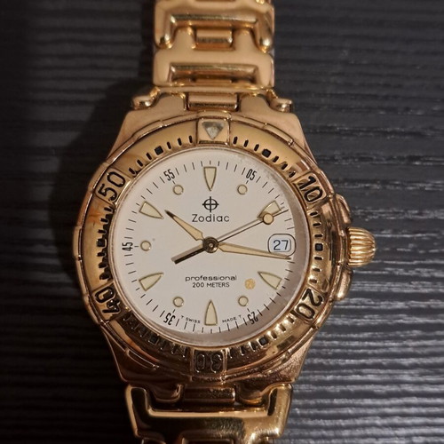 Zodiac Professional 200 Meters 3133010 Gold Quartz Diver 34mm like new