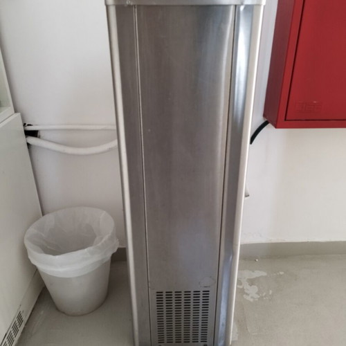 Water cooler like new, network connection with filter