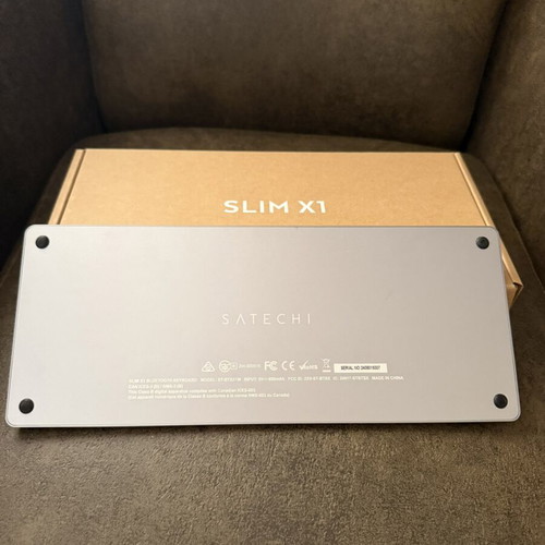Satechi Slim X1 Bluetooth wireless keyboard