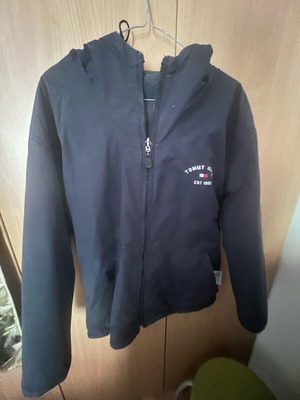 Tommy Hilfiger reversible jacket medium, like new, blue