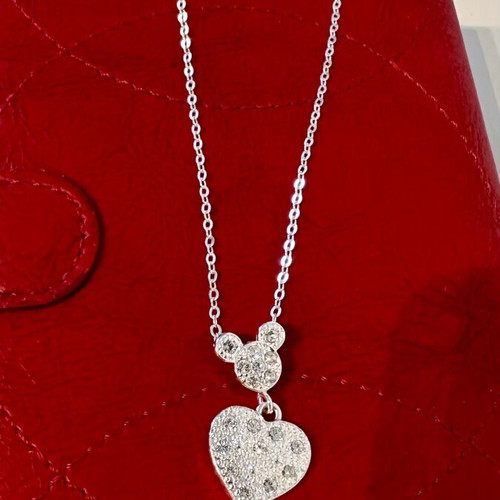 Disney 925 Sterling Silver Mickey Heart Necklace like new