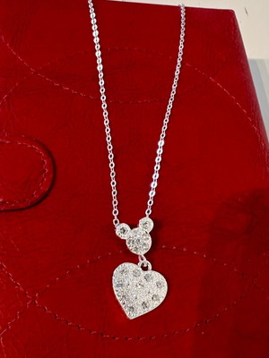 Disney 925 Sterling Silver Mickey Heart Necklace like new