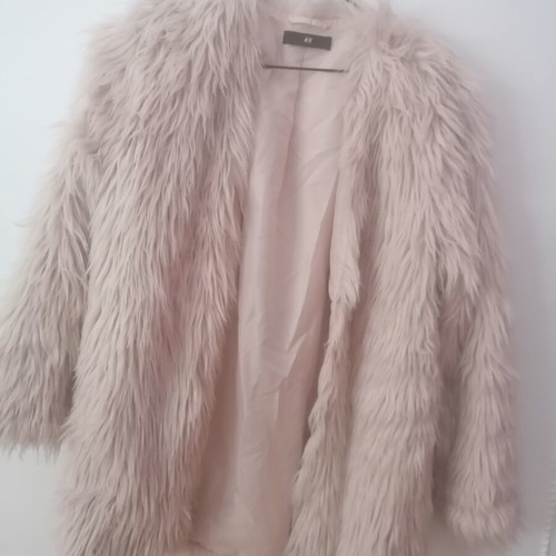 Fur coat H&M beige size M like new