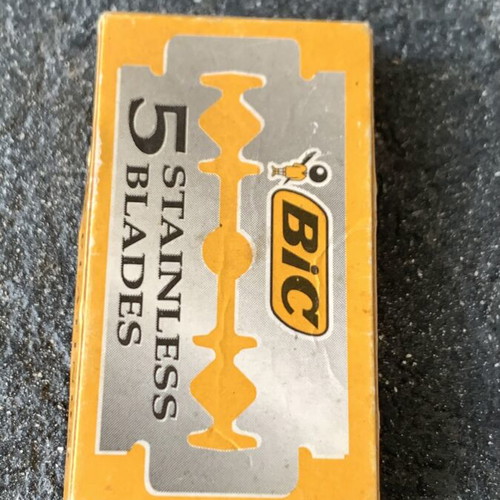 Bic razor blades pack of 5 new