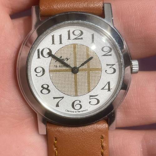Luch Mechanical vintage Soviet wristwatch like new, unisex