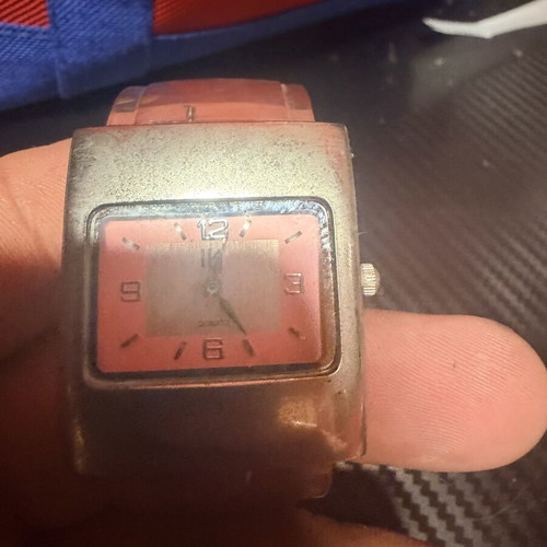 Ik watch with plexiglass strap used, battery needed