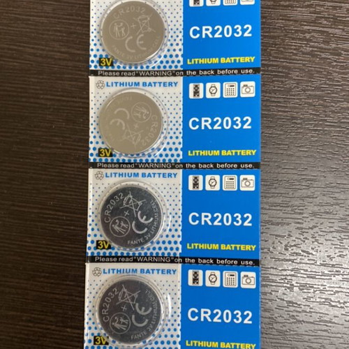 CR2032 batteries new, pack of 5 pieces
