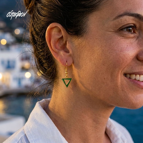 Trinità Egea green triangular earrings new, gold steel and enamel