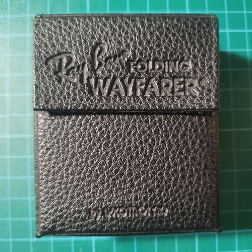 Ray-Ban Folding Wayfarer leather case like new, black