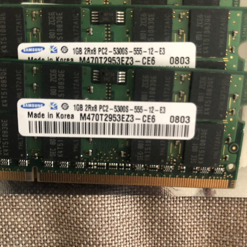 Laptop memory used, 19 pieces from 256MB to 2GB