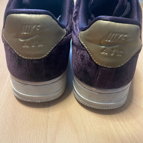 Nike Air velvet shoes size 38 like new, burgundy