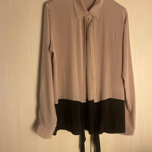 Gold Hawk silk shirt like new, size S