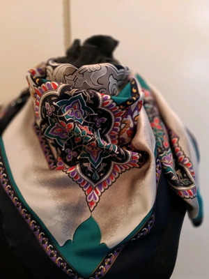 Women's scarf new