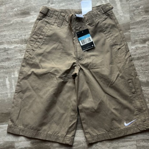 Nike boys' bermuda shorts new, size M, beige, age 10-12