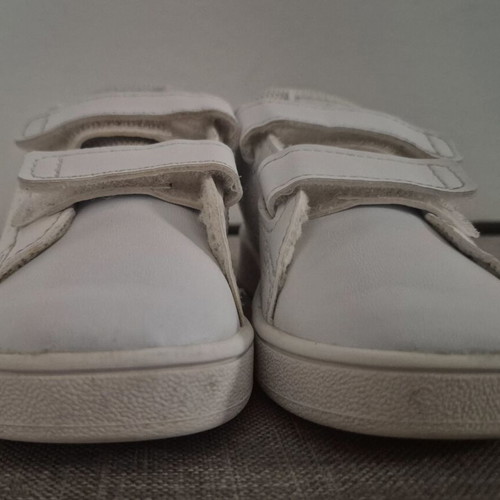 Adidas kids' casual shoes size 23, white