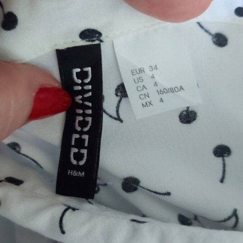 Divided by H&M women's shirt tunic like new, viscose