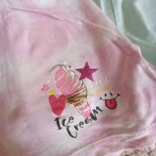 Kids Concept shorts set like new, pink and turquoise with ice cream print, 3-4 years