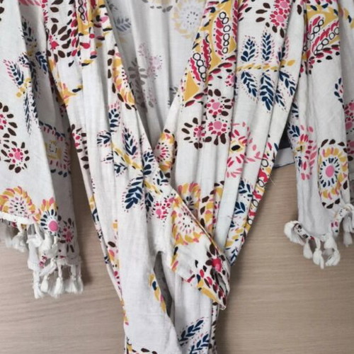 SheX wrap dress like new, colorful summer fabric with tassels
