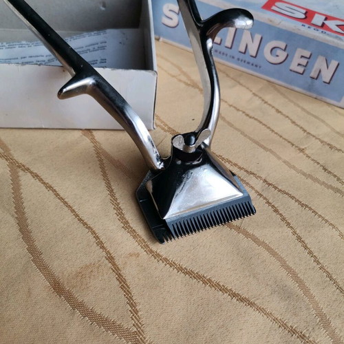 Vintage Ski hair clipper by Solingen like new