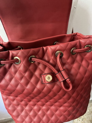 Kem backpack like new, red