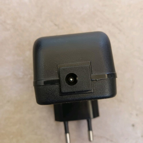 Charger like new