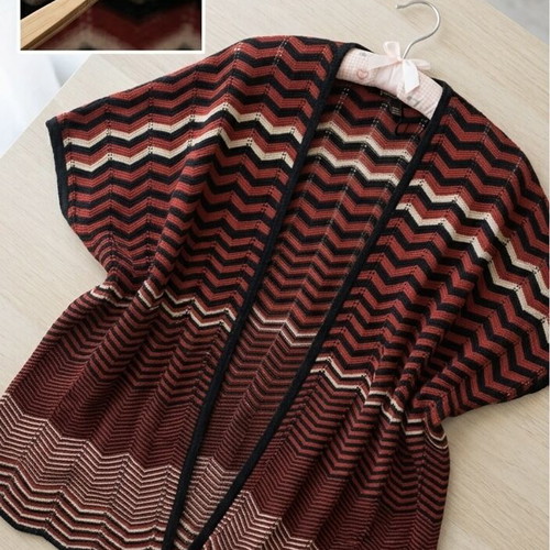 Stradivarius cardigan new, size M, black and red