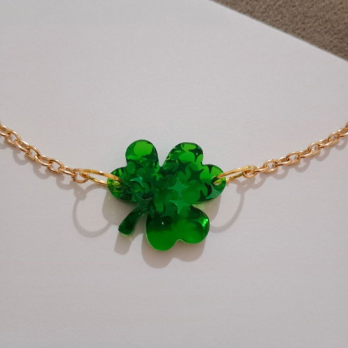 Clover Necklace new, green and gold