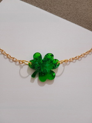 Clover Necklace new, green and gold
