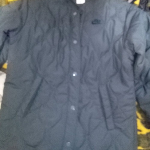 Nike small thermafit jacket like new, quilted black