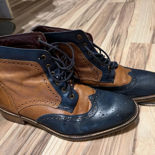 Brogue boots used, brown and blue, size 42