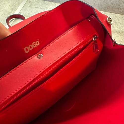 Dalmatian Dogo women's handbag like new, vegan leather, white and red