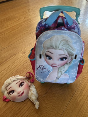 Gym kindergarten trolley backpack Elsa with removable mask