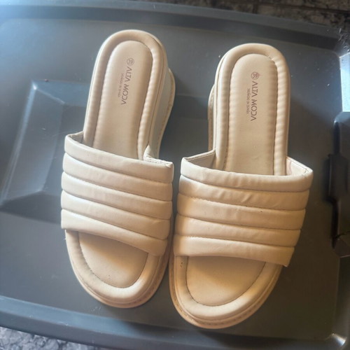 Platform shoes like new, size 39